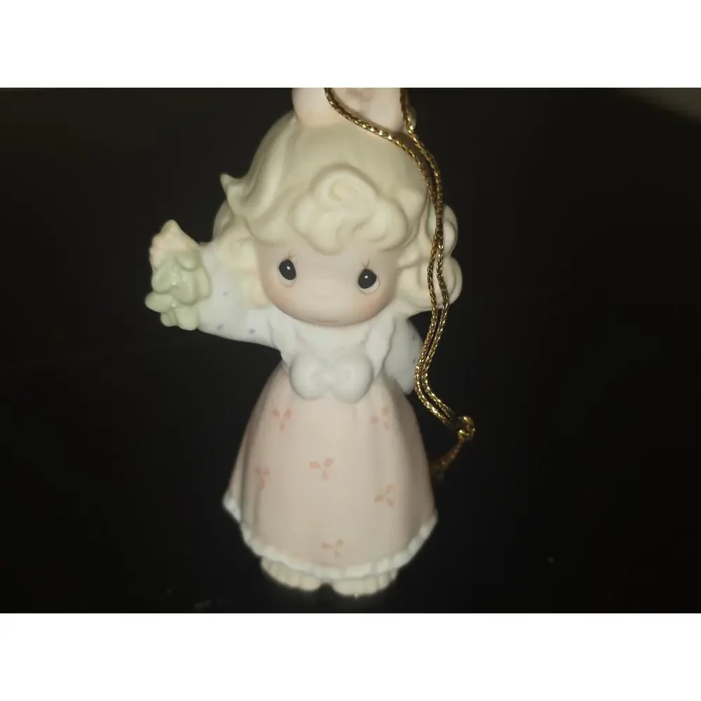 Precious Moments Joy From Head To Mistletoe Angel Ornament 1995 Enesco 150126